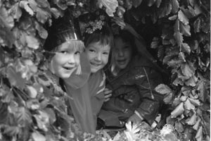 Maienbräutle im Pfingstwägele, zur Großansicht aufs Bild klicken, 65 KB Maienbräutle im Pfingstwägele, zur Großansicht aufs Bild klicken, 65 KB