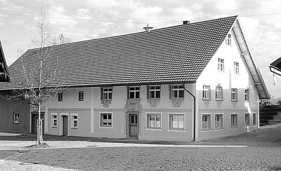 Das Museumsgebäude mit Dorfstadel 
                    und "Stillem Winkel", keine Großansicht verfügbar